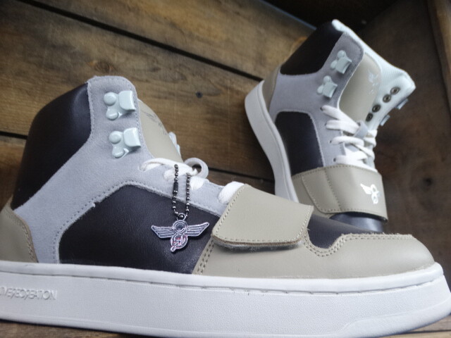 CREATIVE RECREATION CESARIO HI XXI