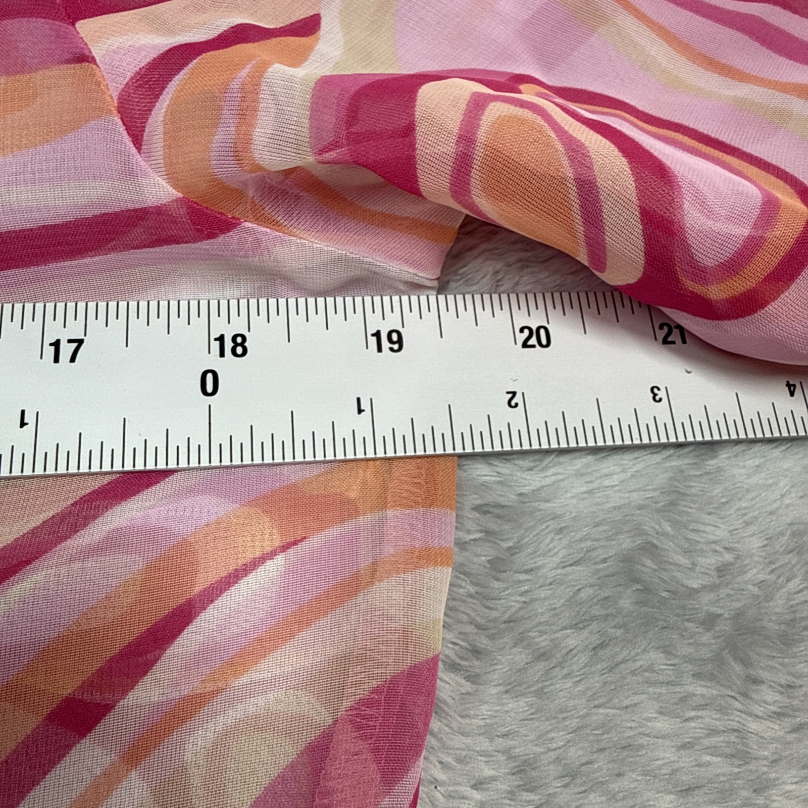 Nicola Button Blouse Women Small Pink Swirl Psychedelic 3/4 Sleeve Ruffle Cuff