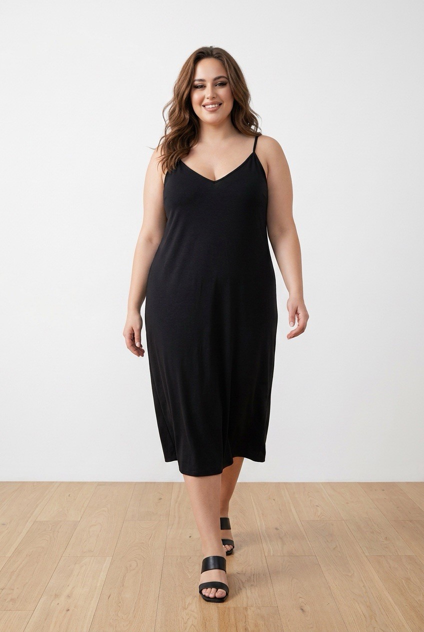 SheIn Women’s Black Full Slip XL Solid Polyester V-Neck Adjustable Straps