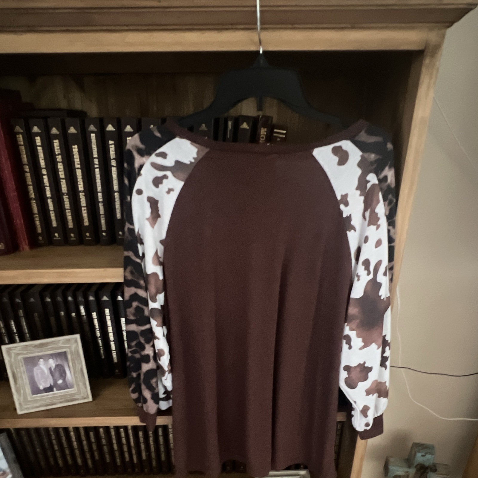 Grace & Emma Women’s 2XL Brown White Animal Print Crew Neck Raglan Sleeve Tee