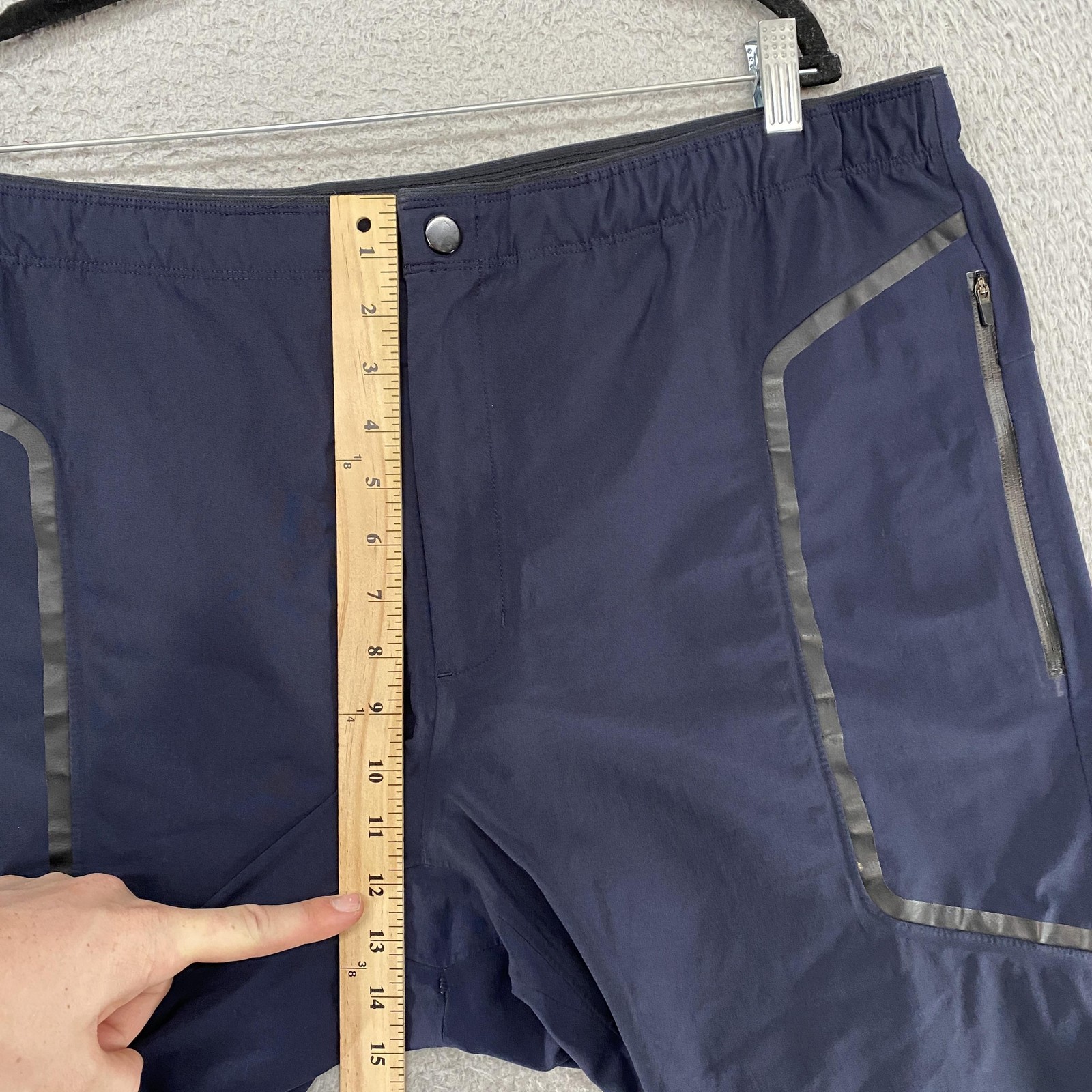 Paskho Shorts Mens XL Navy Blue Tech Stretch Zip Pockets Elastic Waist Drawcord