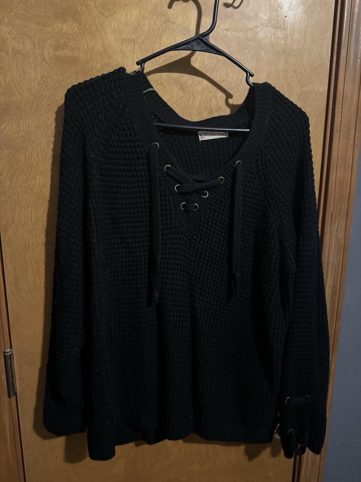 Black Sweater Lace Neck And Sleeves Medium Weight 2XL
