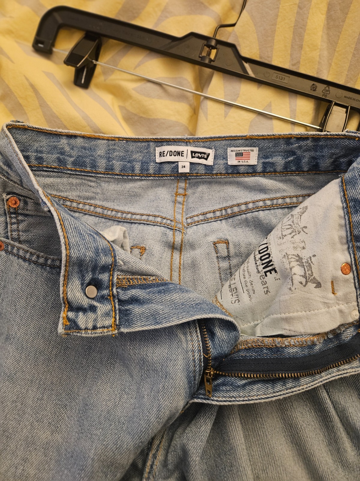 NWT Levi’s Re/Done denim jeans size 24 in 70s loose flare style Indigo