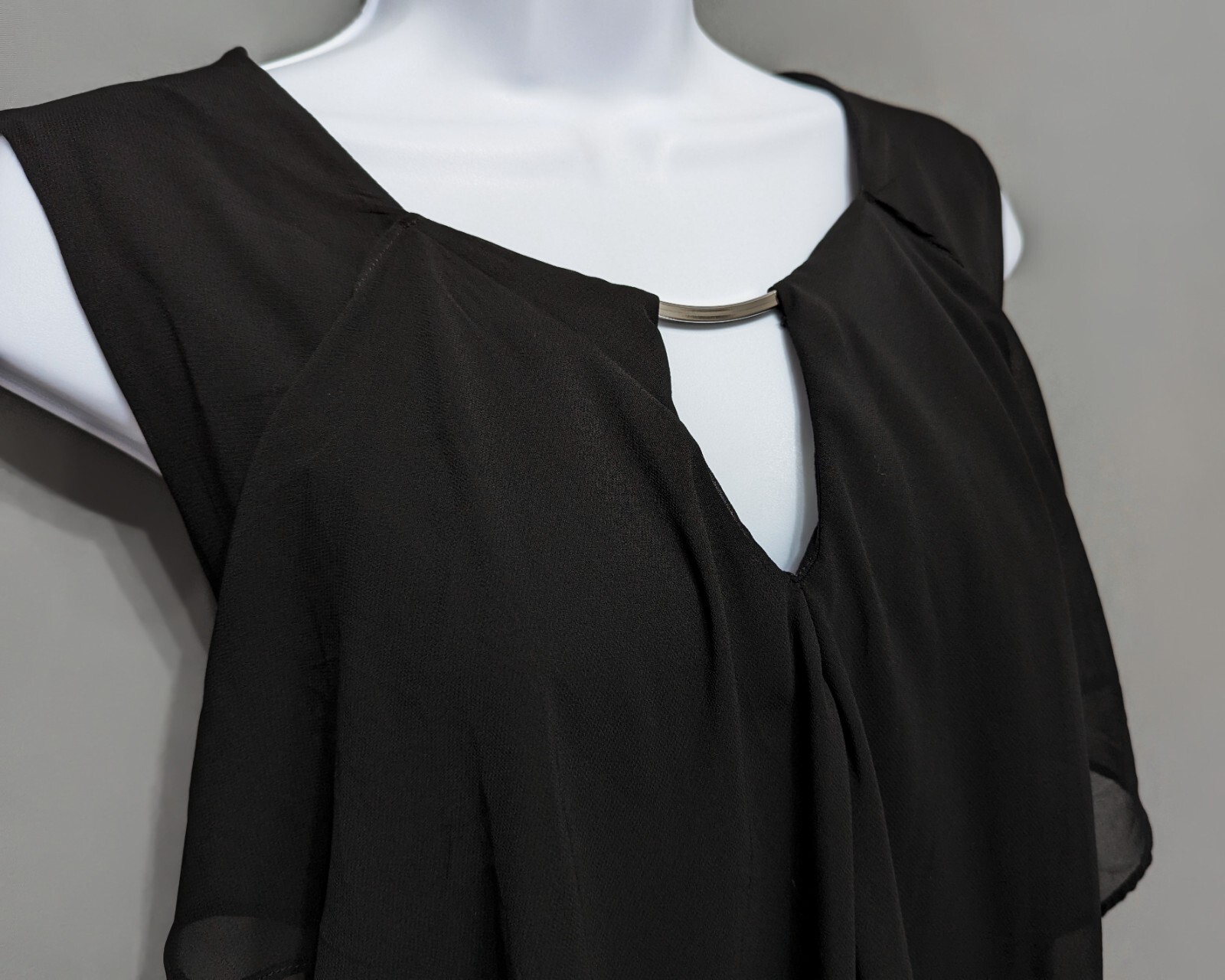 NY&Co Black Jersey Draped Chiffon Front Layer Top Metal Bar Keyhole Neck L