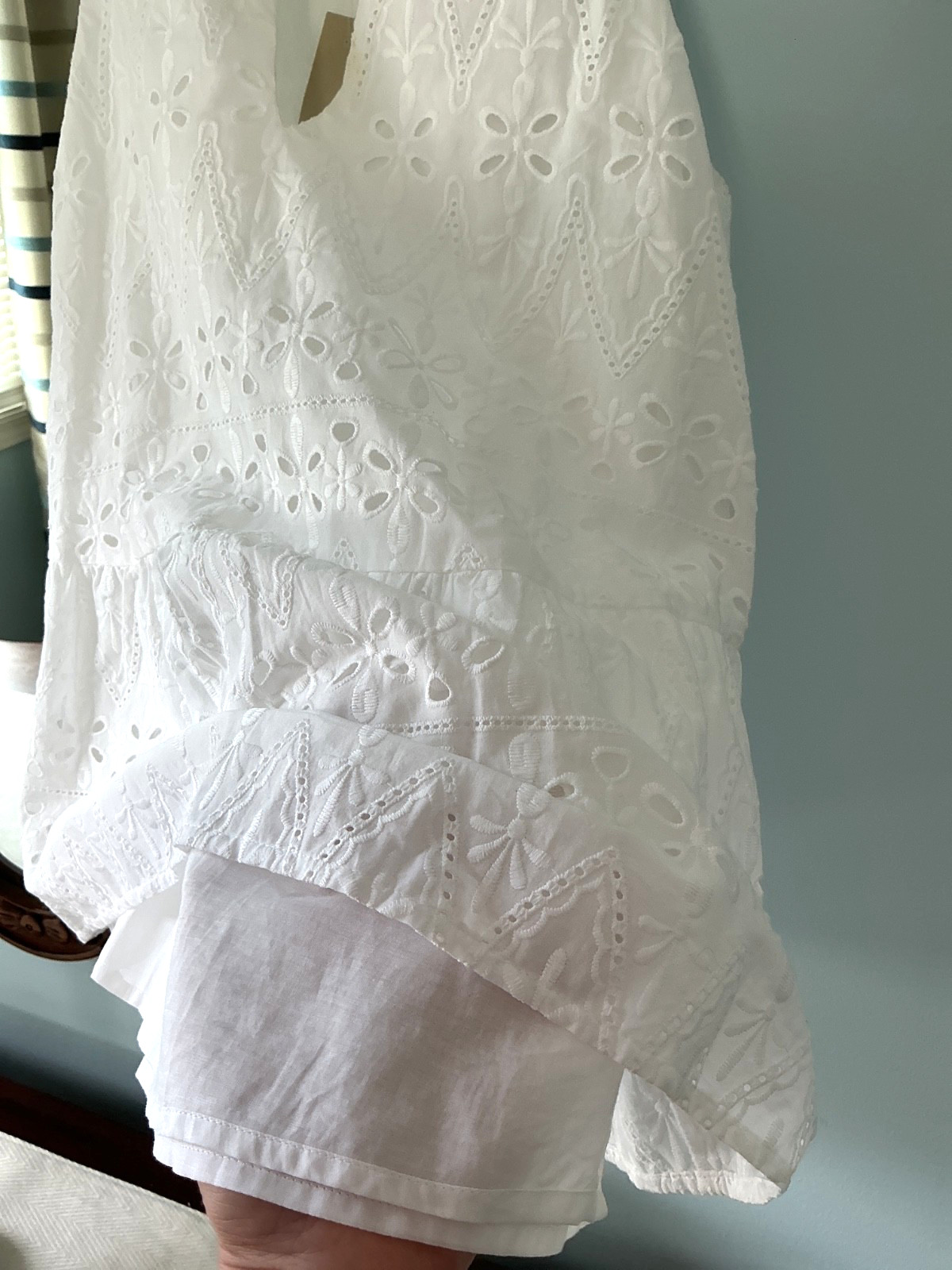 Loft Eyelet Lace Blouse Women’s SP Small Petite Sleeveless Lightweight NWT