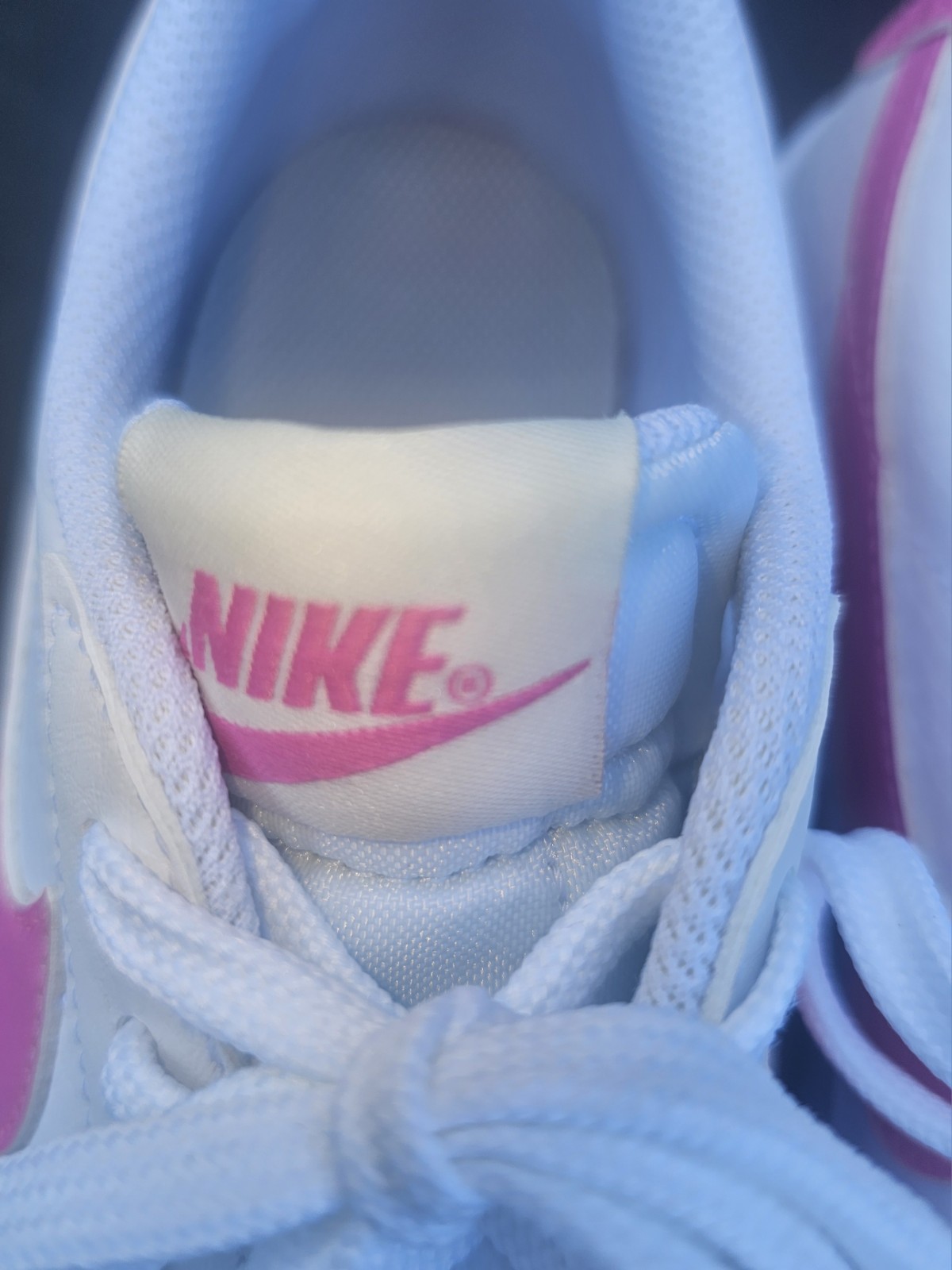 Nike Court Legacy Low Top Leather Sneakers White/Pink Kids US 7Y DA4074-125