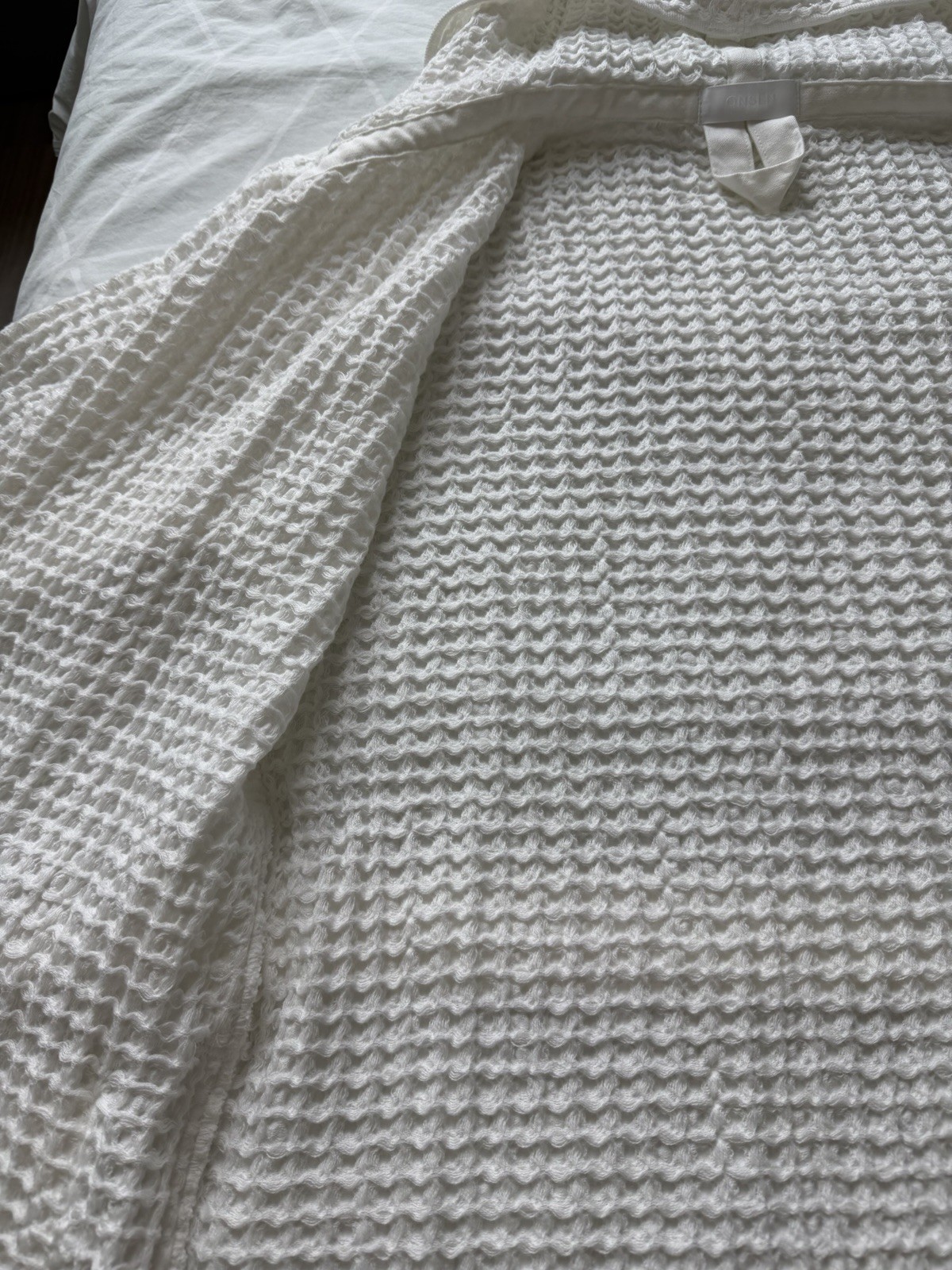 ONSEN Supima Cotton Waffle Bath Robe Hooded White Size M Unisex Luxury Spa Hotel