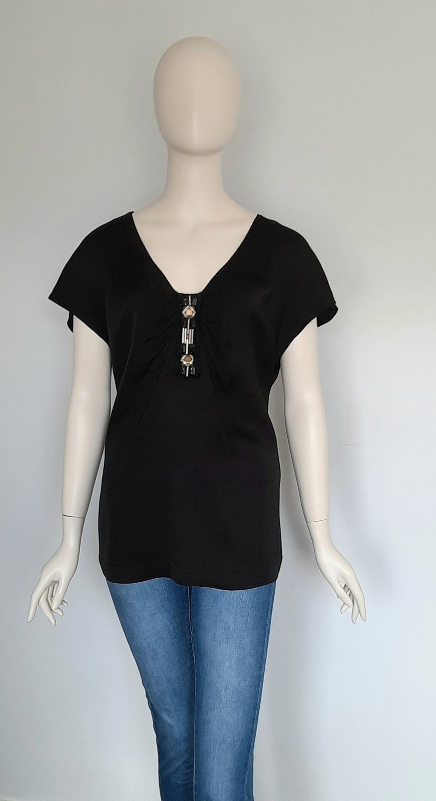 Veronika Maine Tunic Top Womens 10 Black Short Sleeve Beaded Accent