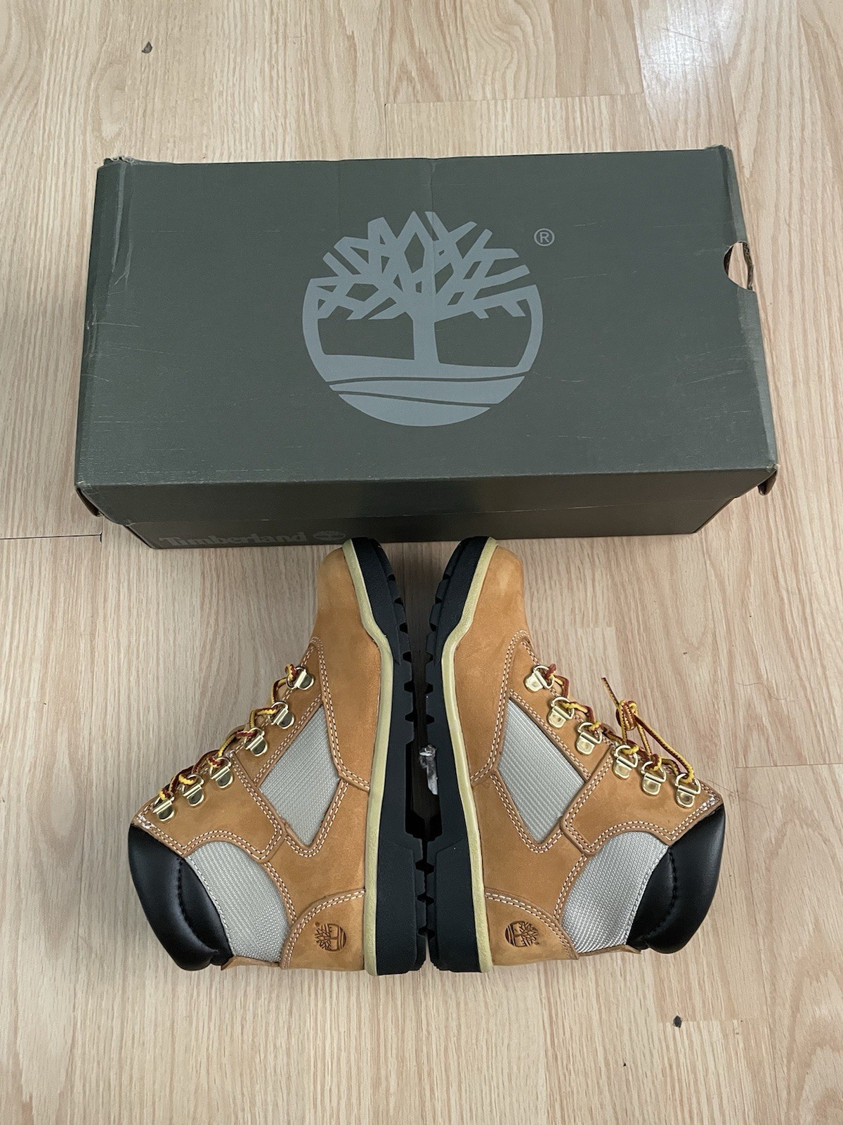 TIMBERLAND TBO44793 Wheat Nubuck 6in Field Boots Size 2.5 NEW NIB