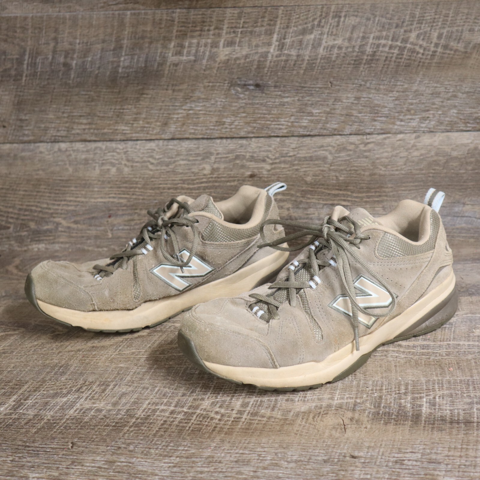 New Balance 608 V5 WX608UB5 Brown Suede Running Hiking Trail Shoes Women’s Sz 12