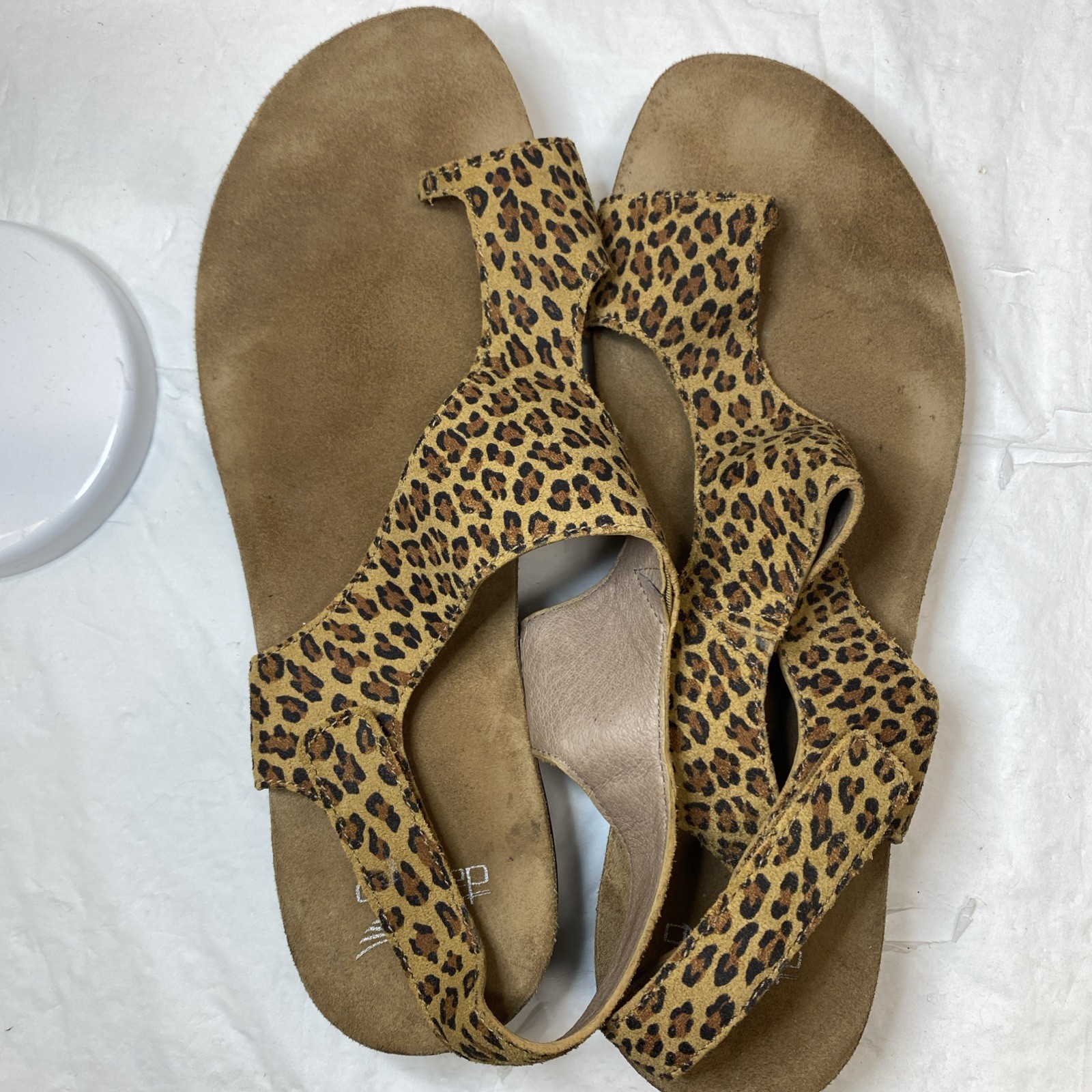 Dansko Reece Womens Sandals Leopard Print Suede Toe Loop Comfort Size 42 11.5/12