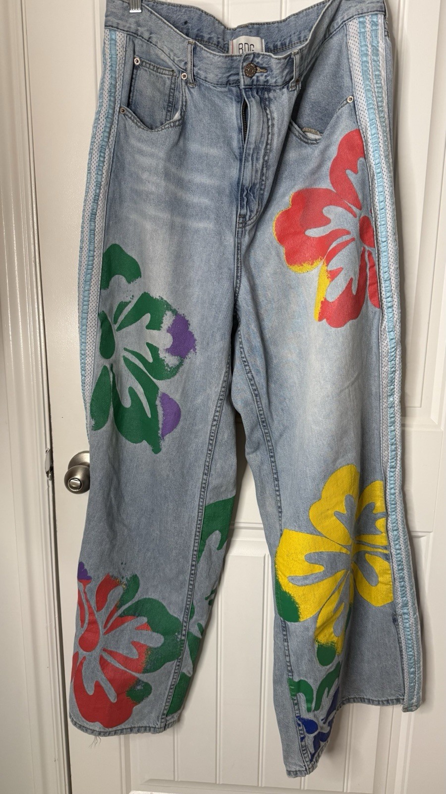 BDG Urban Outfitters Hibiscus Floral Baggy Wide LegJeans Size 32
