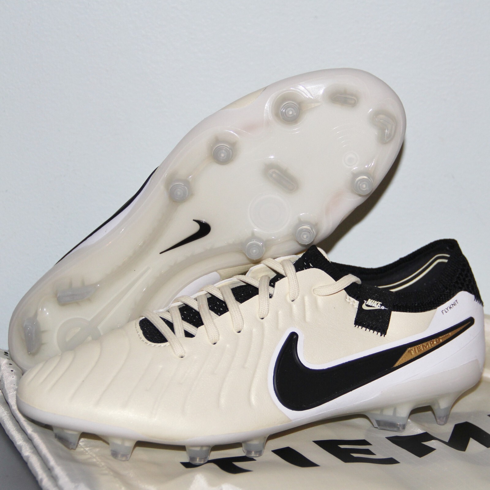 Nike Tiempo Legend 10 Elite FG Soccer Cleats Men 6.5 Women 8 Lemonade DV4328-700