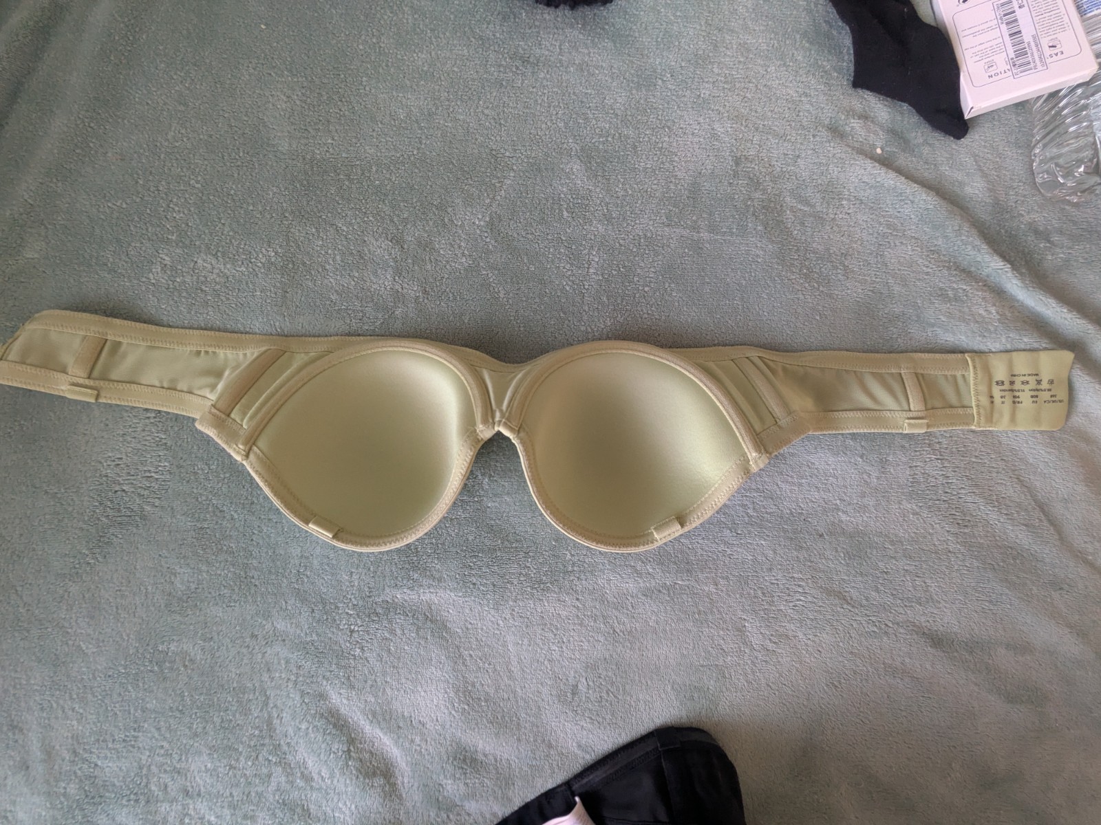 Strapless Underwired Molded Bra Set