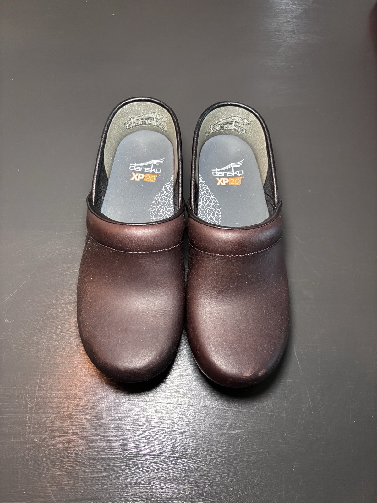 Dansko XP Slip Resistant Clog Nurse Shoes Womens Size EUR 35 US 5 Brown Slip Ons