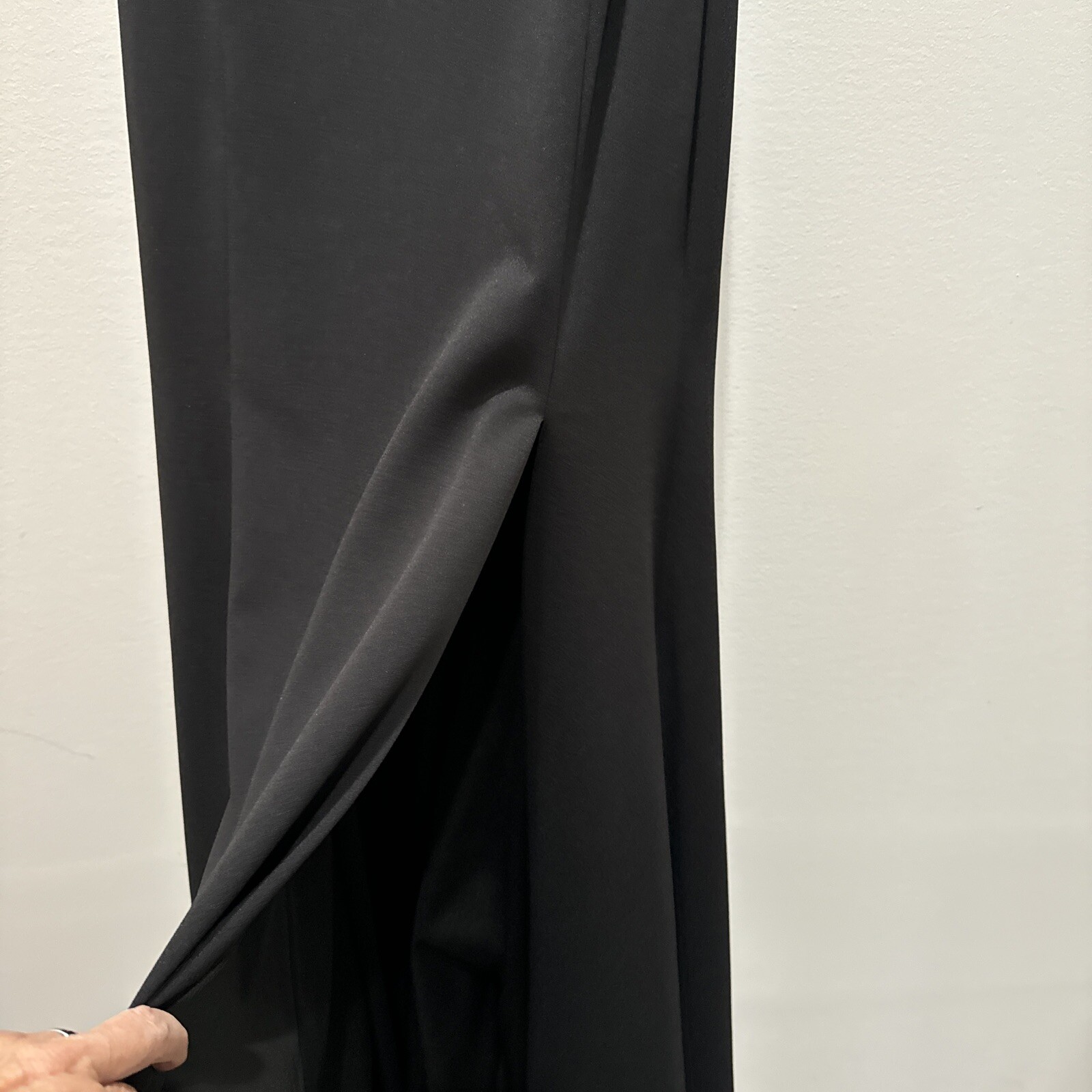 FORMAL SZ 2 Black Off Shoulder Sleeveless Ball Gown Maxi Dress formal, elegant