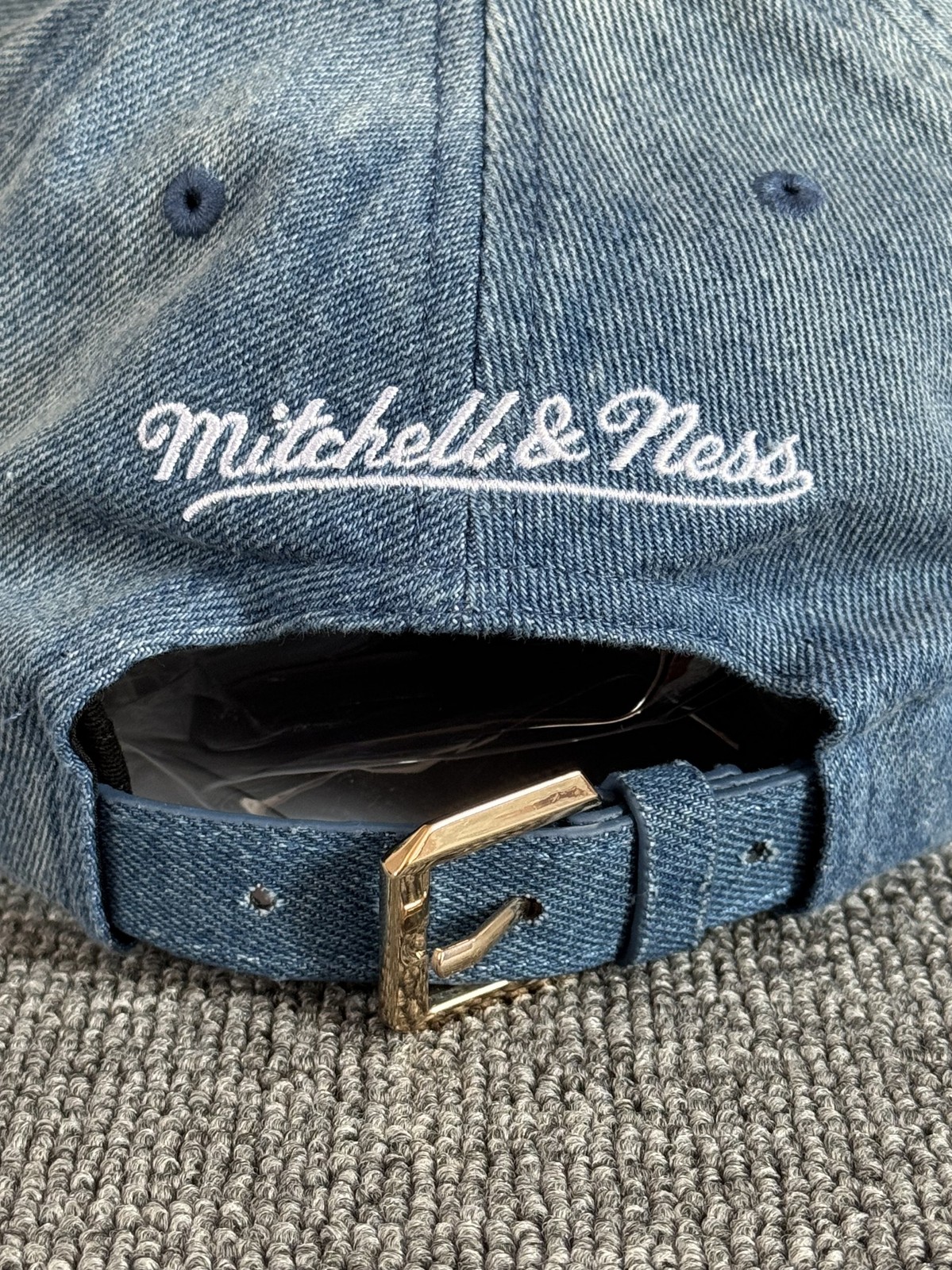 Mitchell & Ness Phillies Dad Hat Strapback Blue Washed Cap Unknown Size