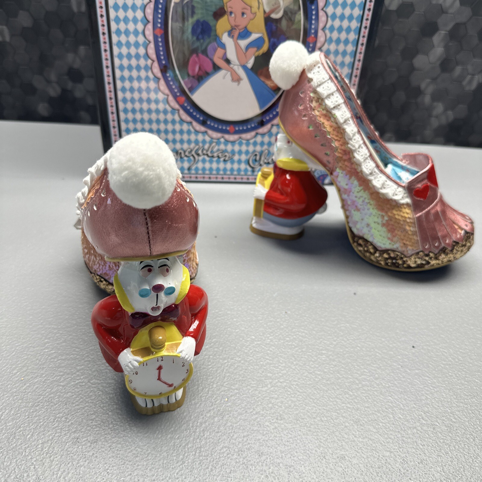 Alice In Wonderland Irregular Choice WHITE RABBIT SHOES NEW IN BOX SIZE 35