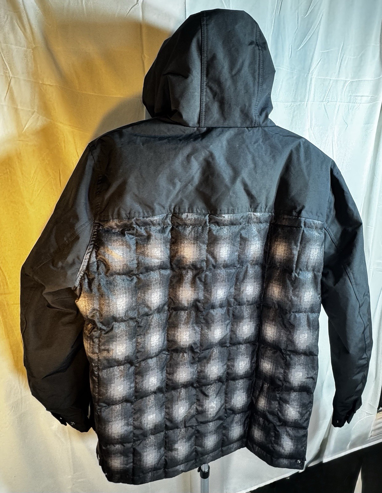 Men’s Pendleton Hooded Down Winter Coat Jacket Black Plaid Size XL Style PM6058