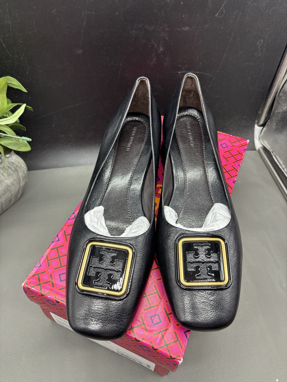 $348 Tory Burch Georgia pump in perfect black leather 35 MM heel Size 10.5 New