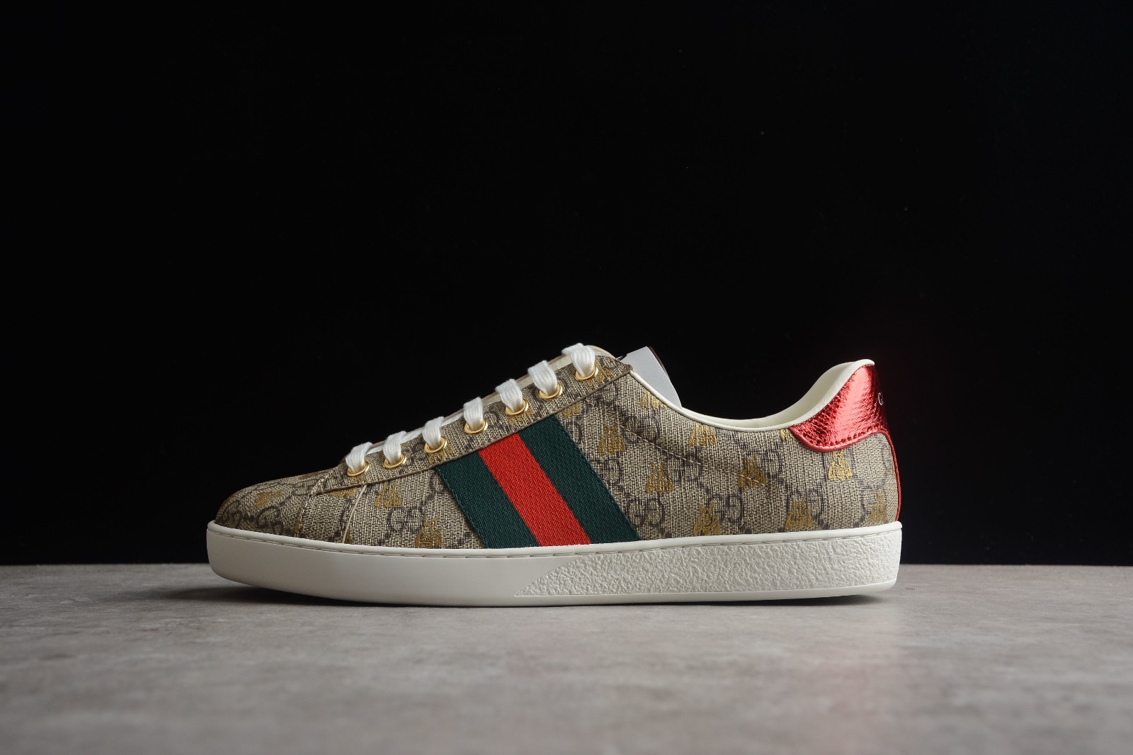 GUCCI ACE Canvas bee Men’s sneakers