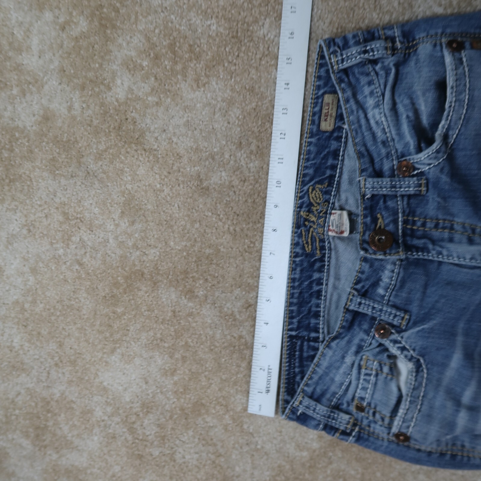 Silver Kelli Relaxed Skinny Jeans Women’s 29×31 Blue Stretch Denim