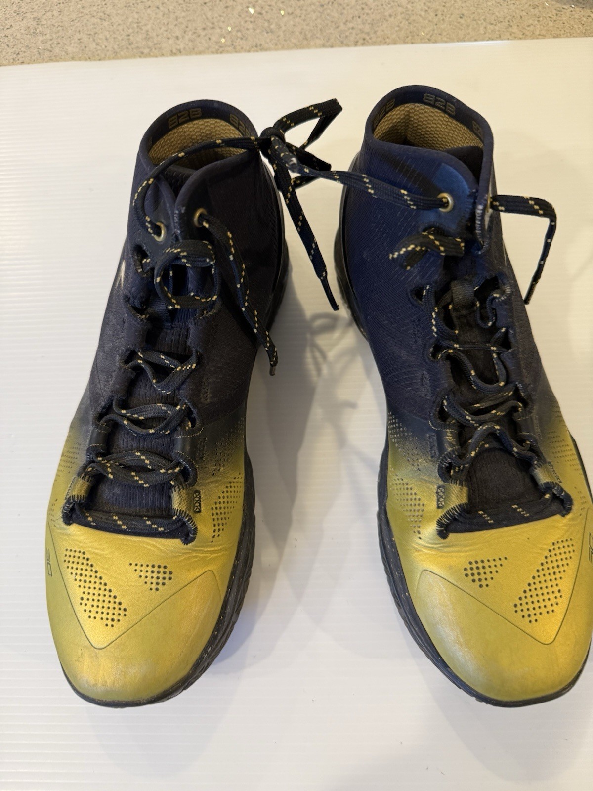 Under Armour Curry 2 Retro Unanimous MVP 3026283-001 Black/Gold Size 11