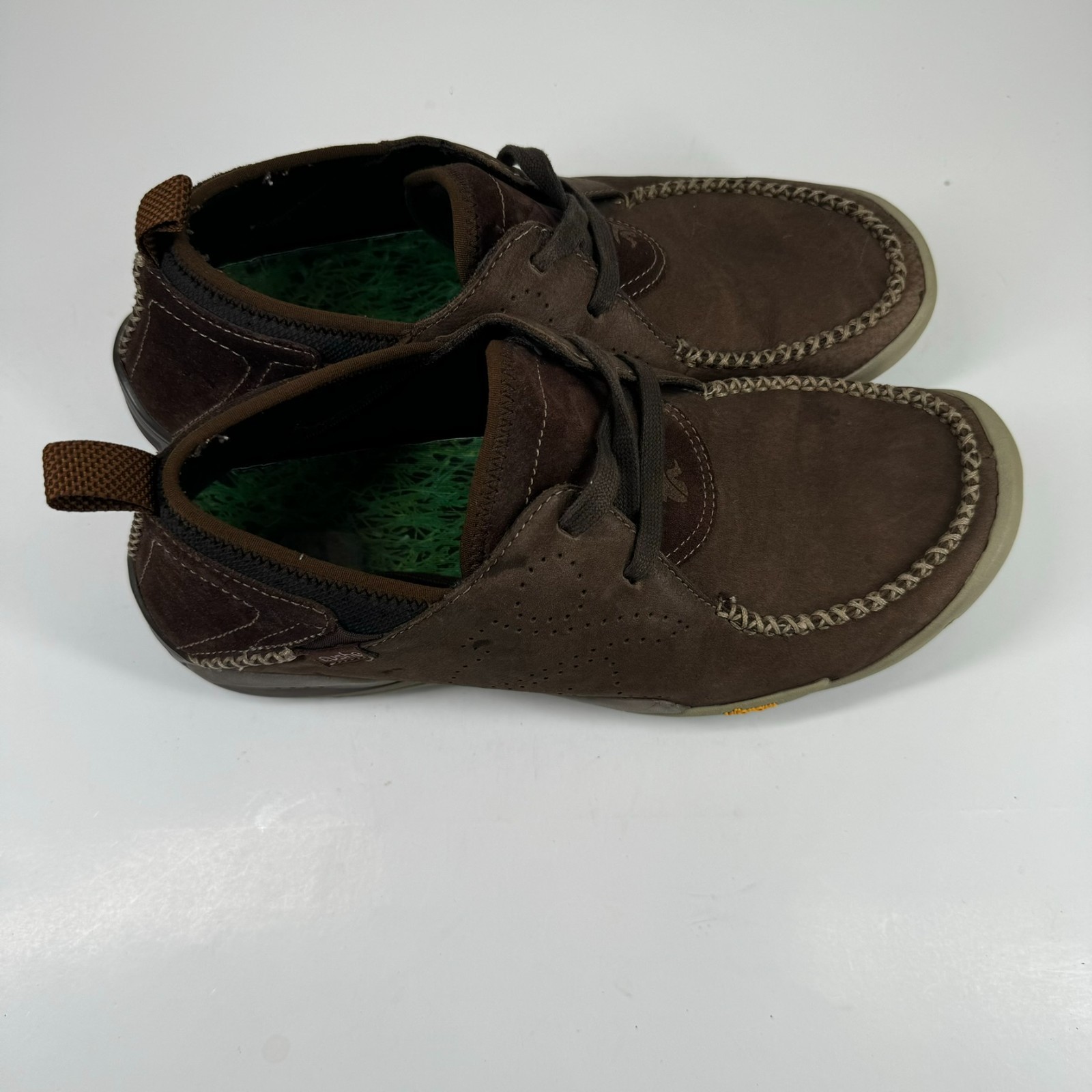 Cushe Baja Chill Men’s US 11 Dark Brown Suede Oxford Loafers Vibram Sole UM00131