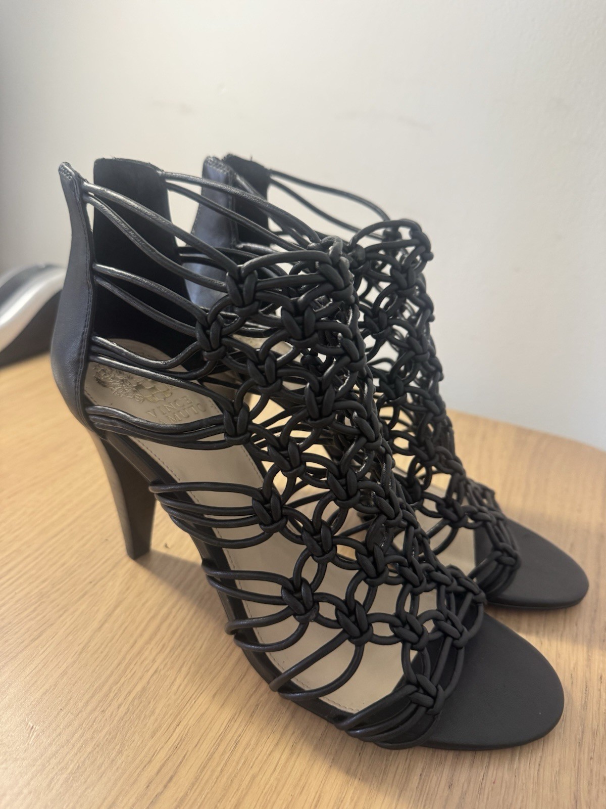 Vince Camuto Jaxline Open Toe Stiletto Slingback Heeled Sandals Sz 10M Black NEW