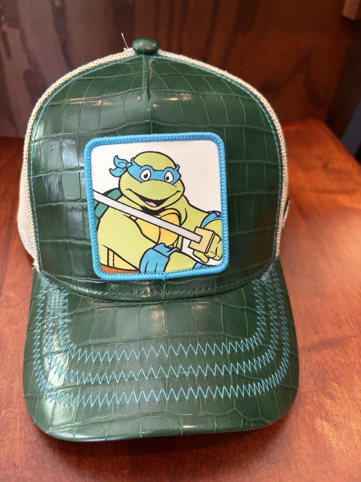 Teenage Mutant Ninja Turtles Leonardo Snapback Trucker Hat Green