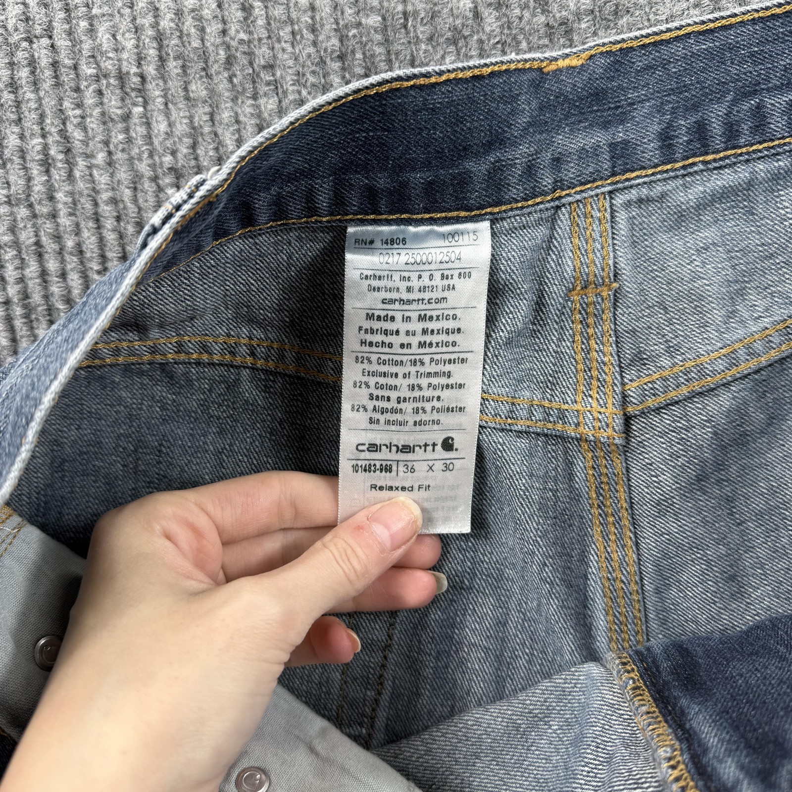 Carhartt Jeans Mens 36×30 Blue Relaxed Fit Straight Leg Denim Workwear Pants