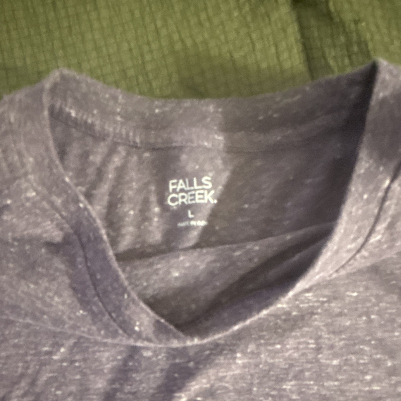 Falls Creek Men’s Purple Heathered V-Neck Short Sleeve Polyester Jersey Tee L
