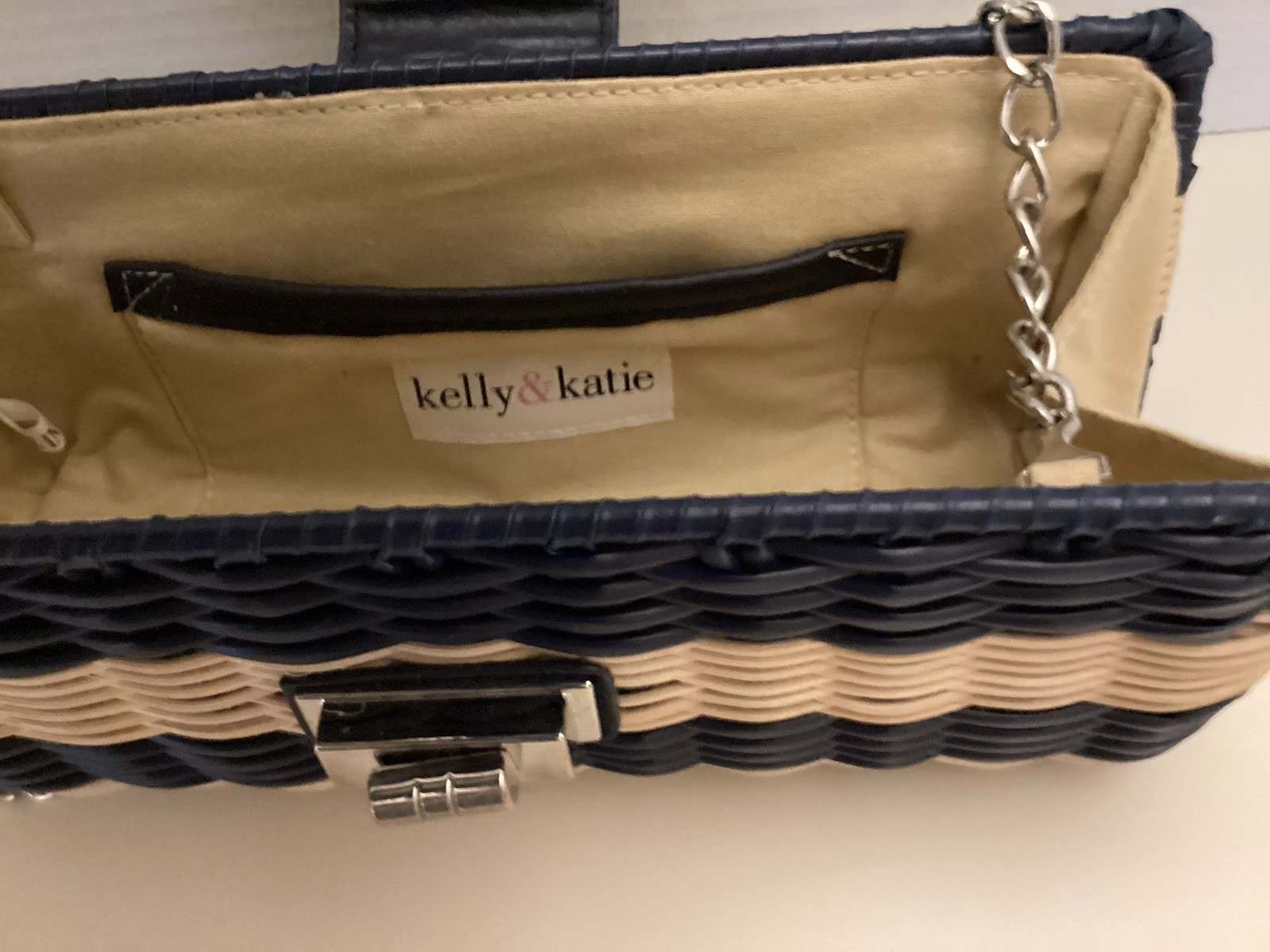 Kelly & Katie Rattan Wicker Handbag NEW Navy Cream Silver