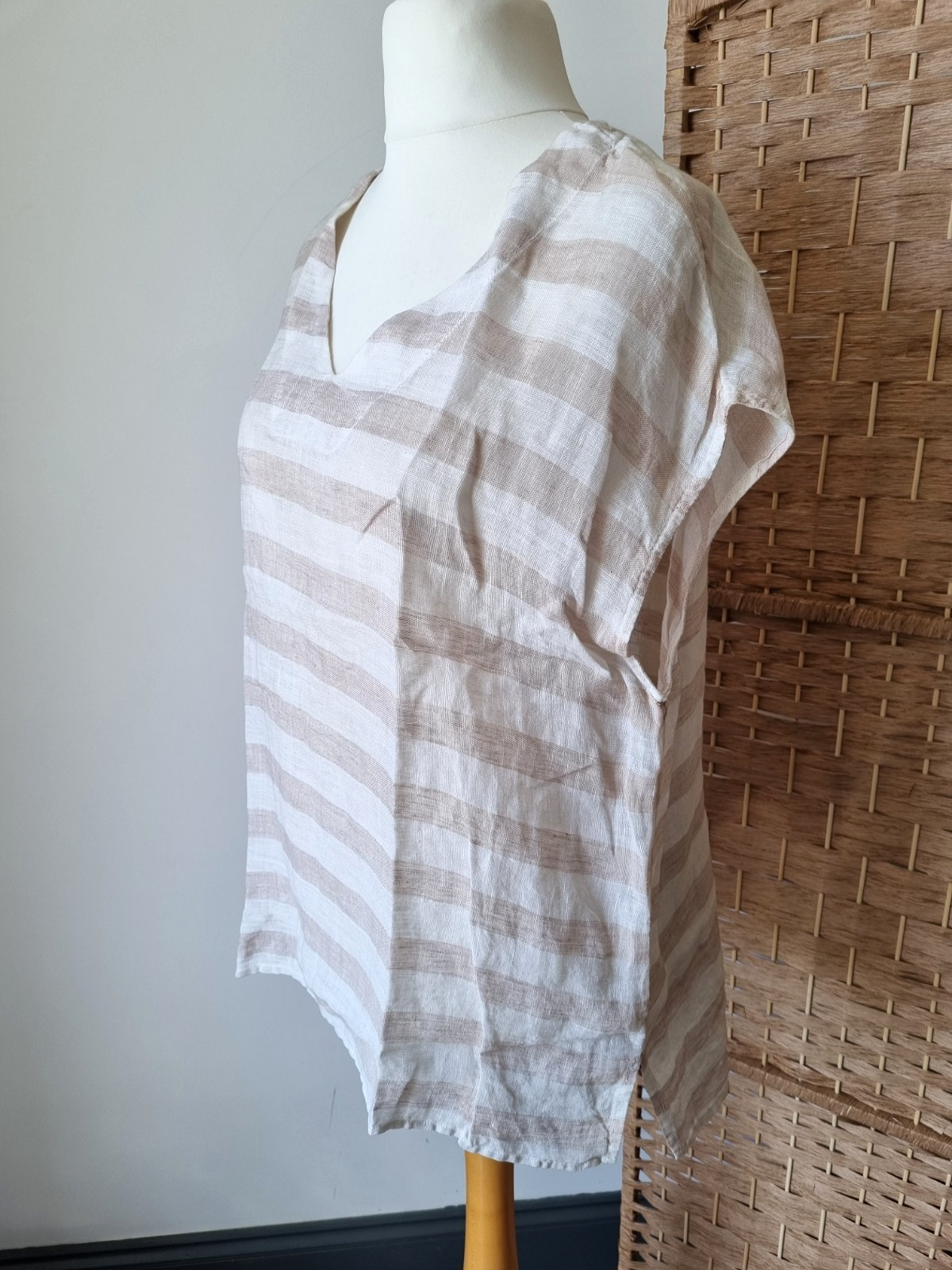 Deane & White Beige 100% Linen Blouse Top Women’s Large 44″ bust 14 / 16