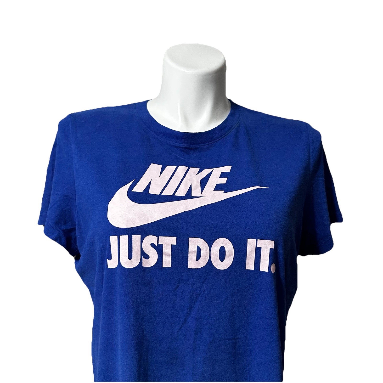 Nike Women’s XL Shirt Blue Short Sleeve Stylish Trendy Top Athletic