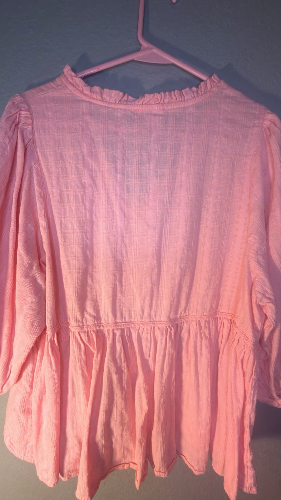 Umgee Women’s Pink Solid Cotton V-Neck Ruffle Long Sleeve Blouse L K6634
