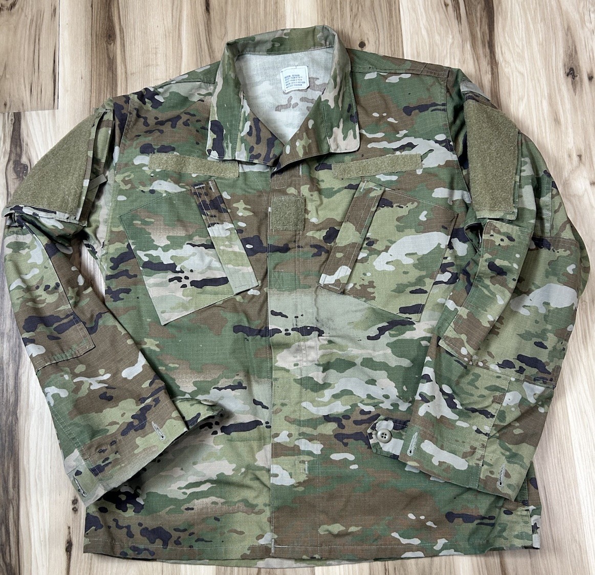 US Army Coat Men’s Medium OCP Camo IHWCU ACU Combat Uniform Insect Shield