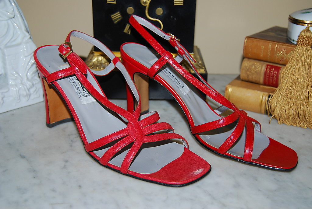 ANDREA CONDOTTI RED LEATHER STRAPPY HIGH HEEL WOMEN’S SANDALS NWOB SZ 41 US 10.5
