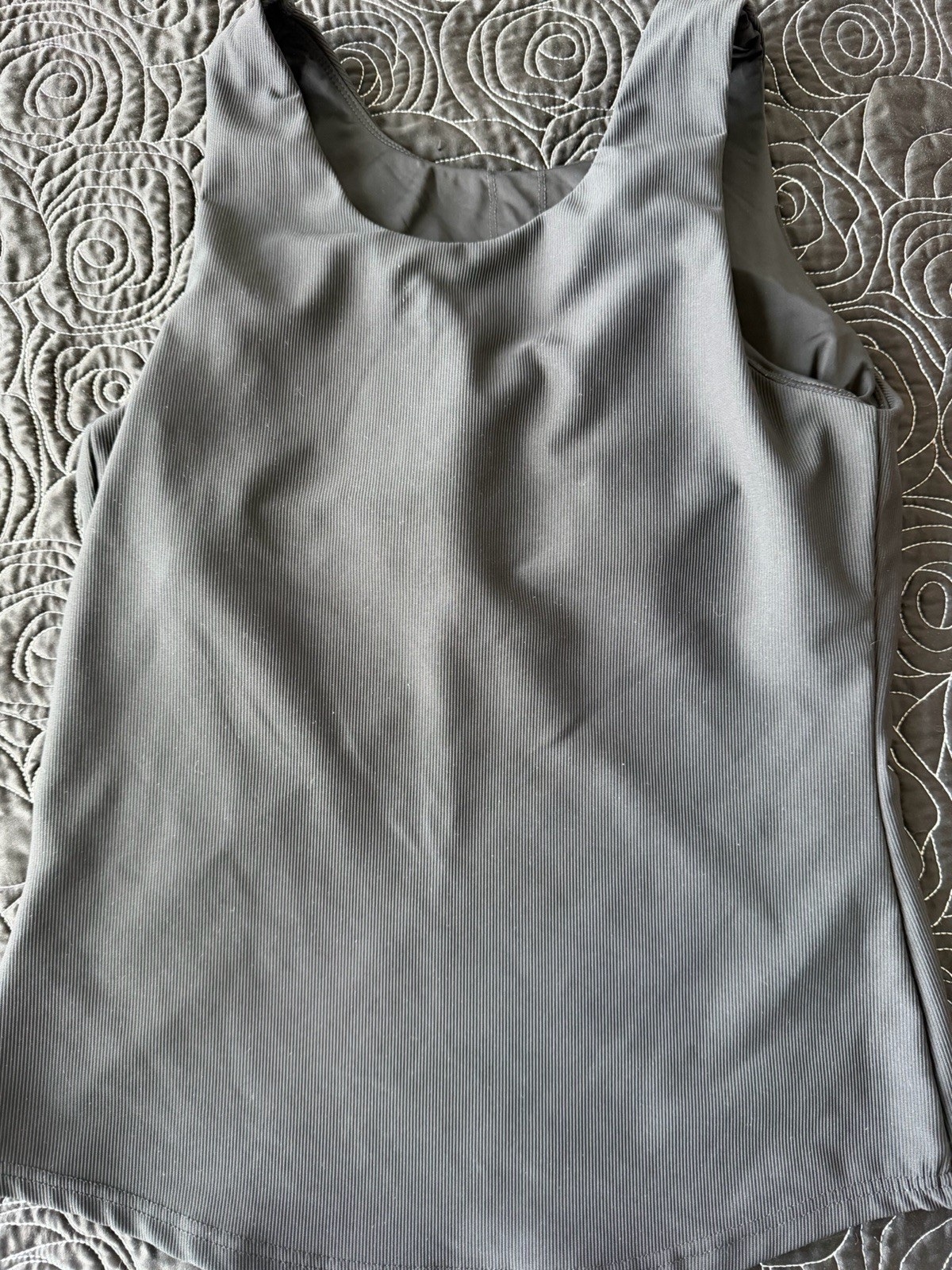 32 Degrees Cool Ribbed Tank Womens Medium Set Of 3 Built-in Bra Pink Black Grey
