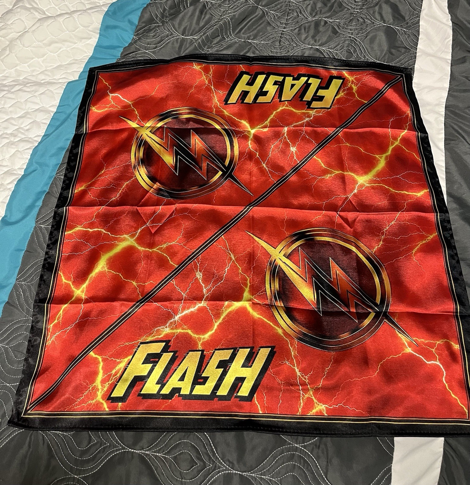 DC The Flash Lightning Bolt Bandana & Scarf