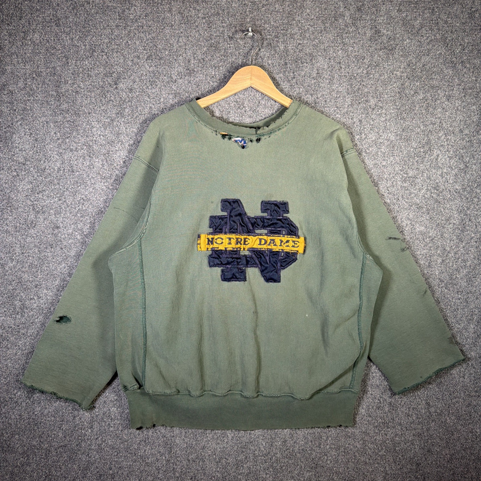 Vintage Note Dame Sweatshirt Mens XL Green 90s Baggy Thrashed USA Reverse Weave
