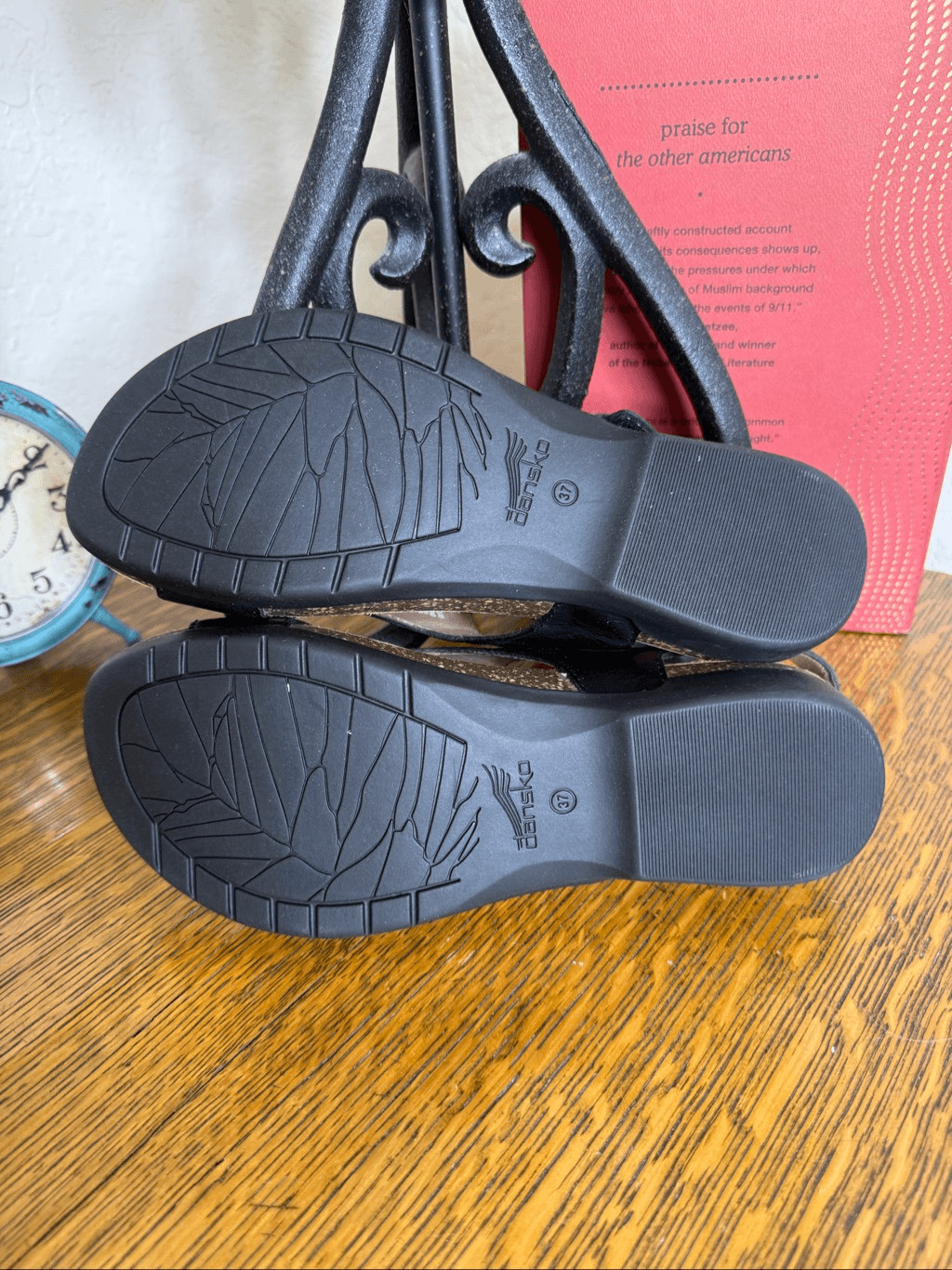 NEW Dansko Reece Sandal Waxy Burnished Black NIB Casual, Summer, Vacation