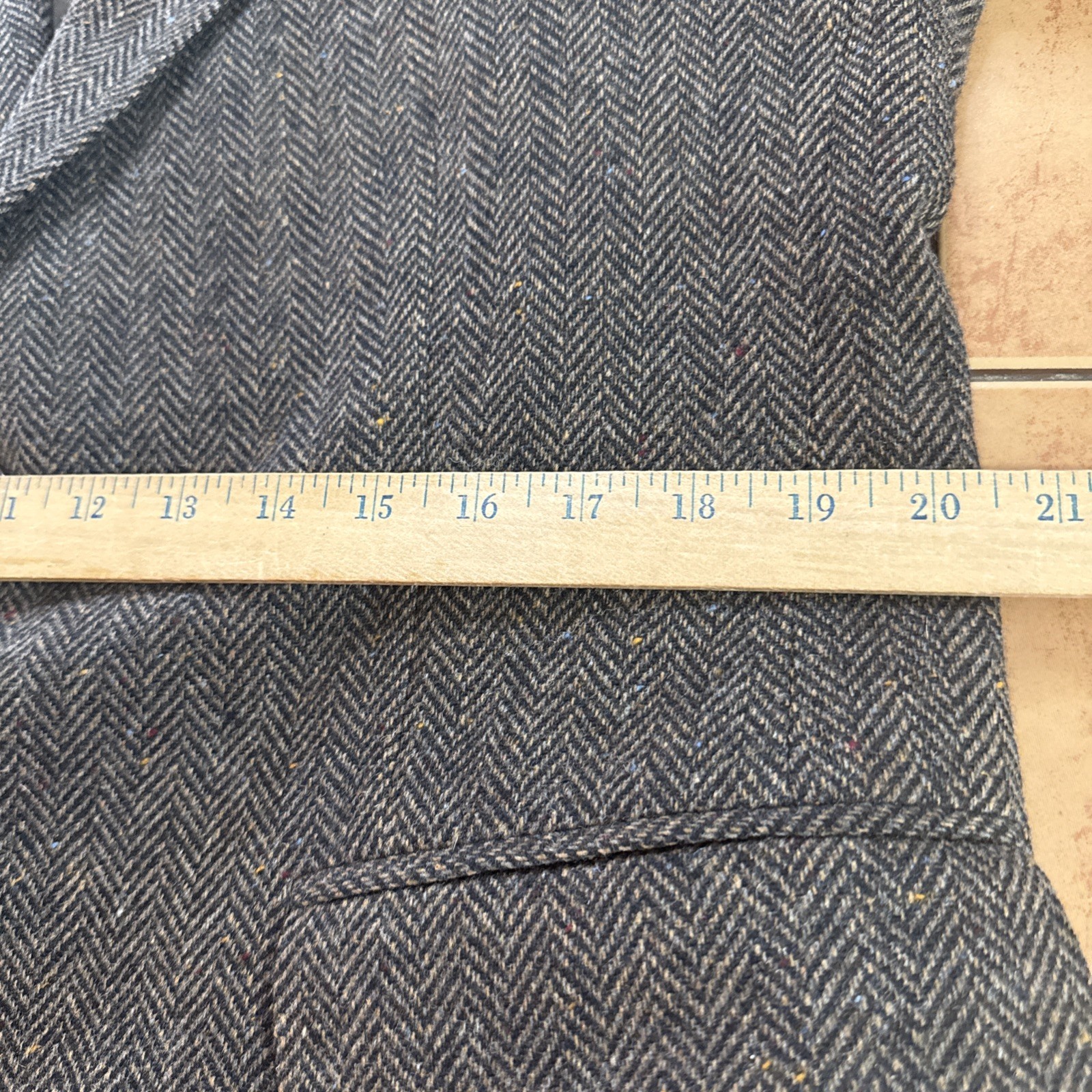 Towncraft Brown Herringbone Donegal Tweed Lambs Wool Sport Coat Sz 41R Jacket