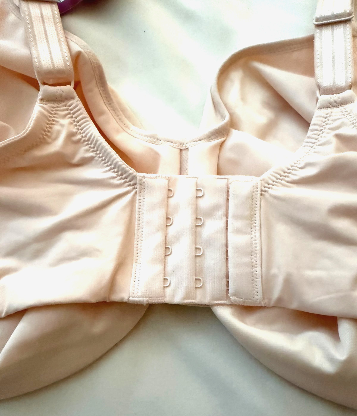 Olga Cloud 9 GI8961A Underwire Minimizer Lace Detail Bra Pink Size 42DDD NWT