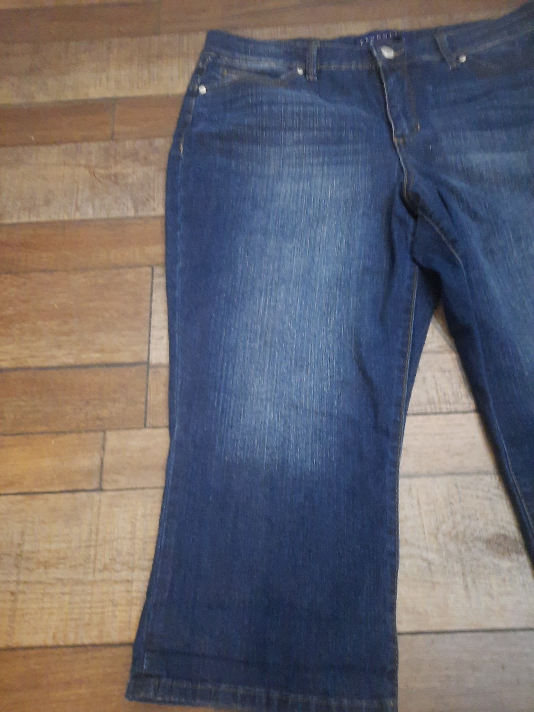 Womens Bandolino Lisbeth Skimmer Jean Capri Size 14 Dark Blue Stone Washed