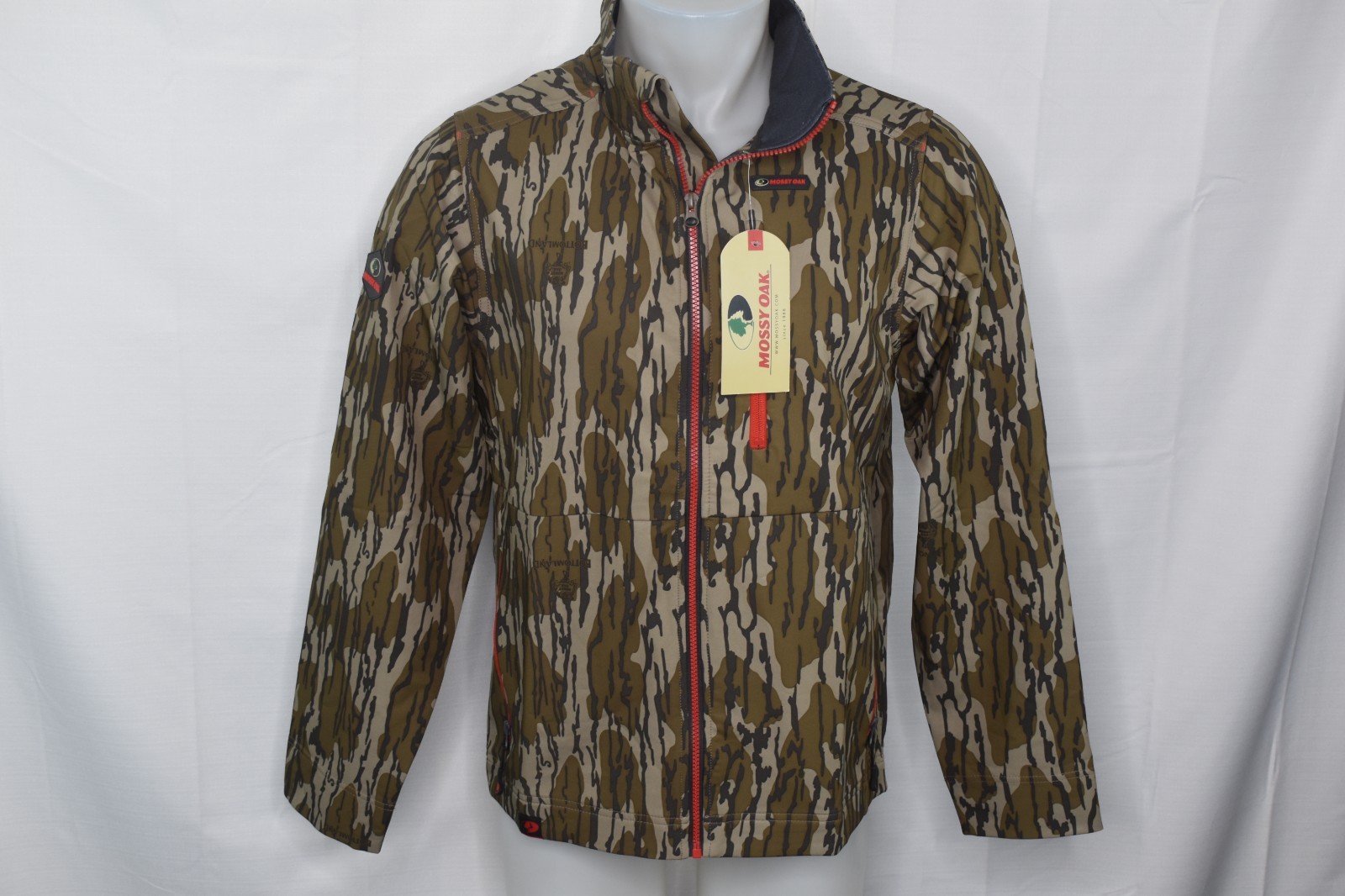 NWT MOSSY OAK Medium Men’s Full Zip Poly Spandex Mid Season Camouflage Jacket