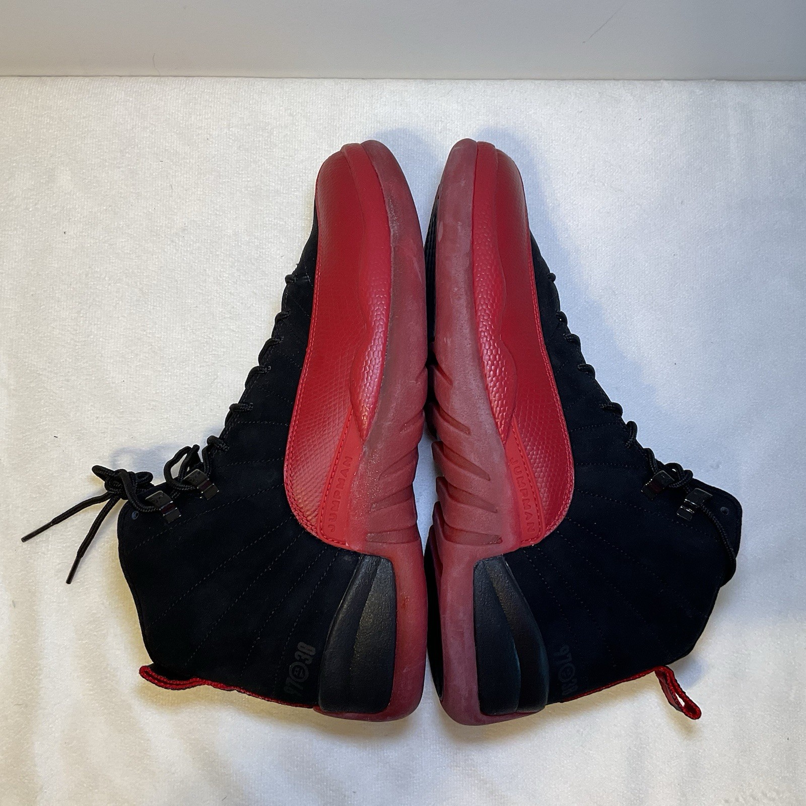Air Jordan 12 Retro 2009 Flu Game 130690-065 *MISMATCH* size 10.5 (R) & 11 (L)