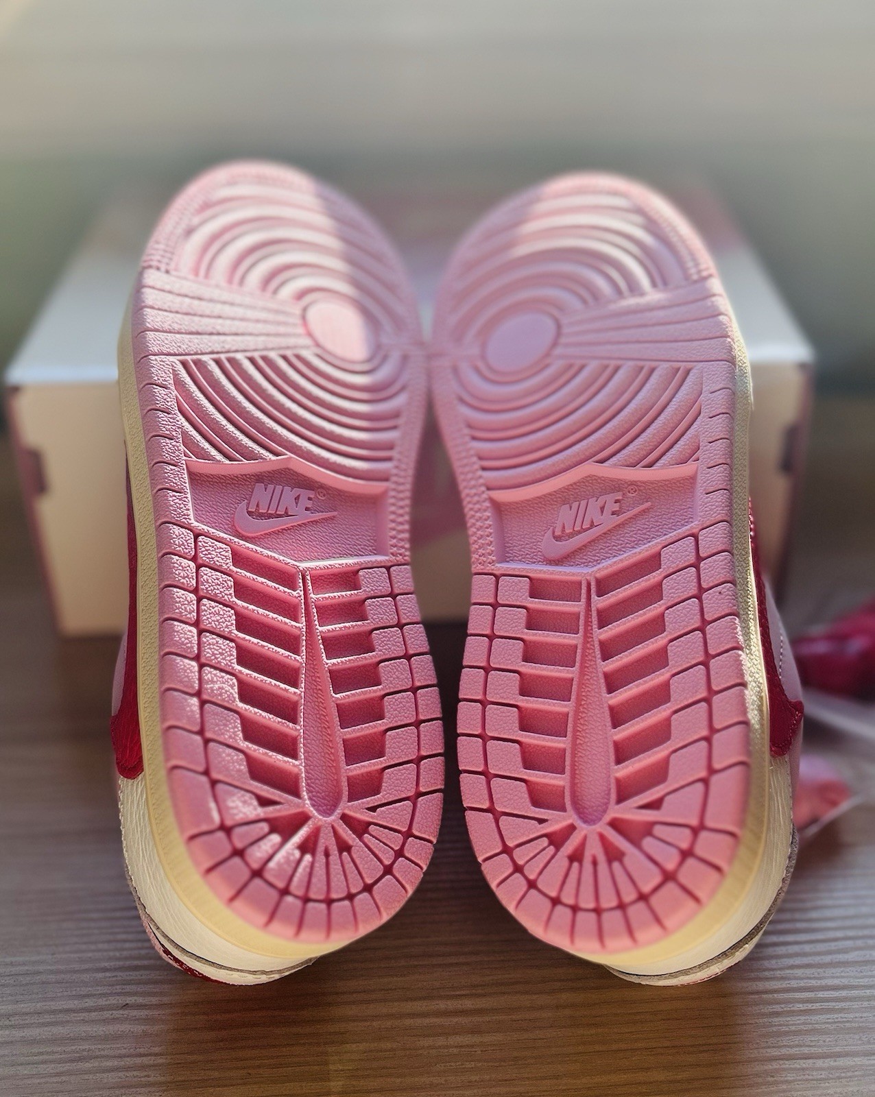 Jordan Air Jordan 1 Low OG SP (PS) Kids Pink White Sneaker 3Y IQ7065-101