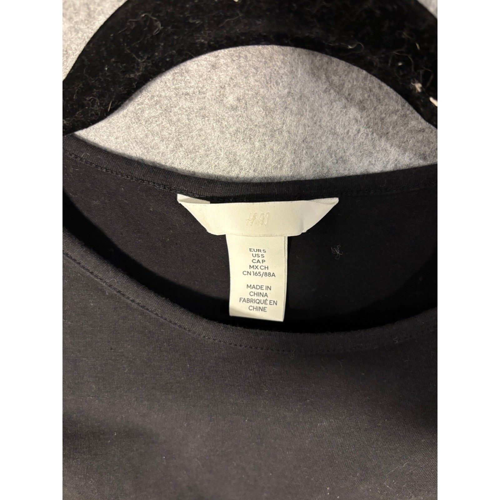 H&M Puff Sleeve Top Womens Small Black Short Sleeve Crew Neck Blouse