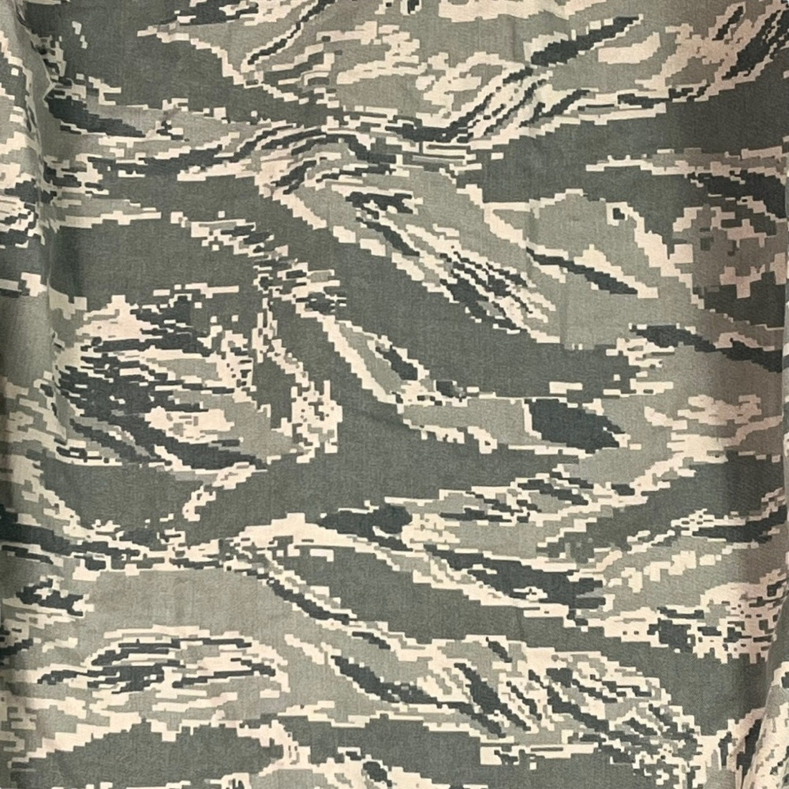 US Air Force Utility Coat Shirt Jacket Men 42R Digi Tiger Camo Military Tactical